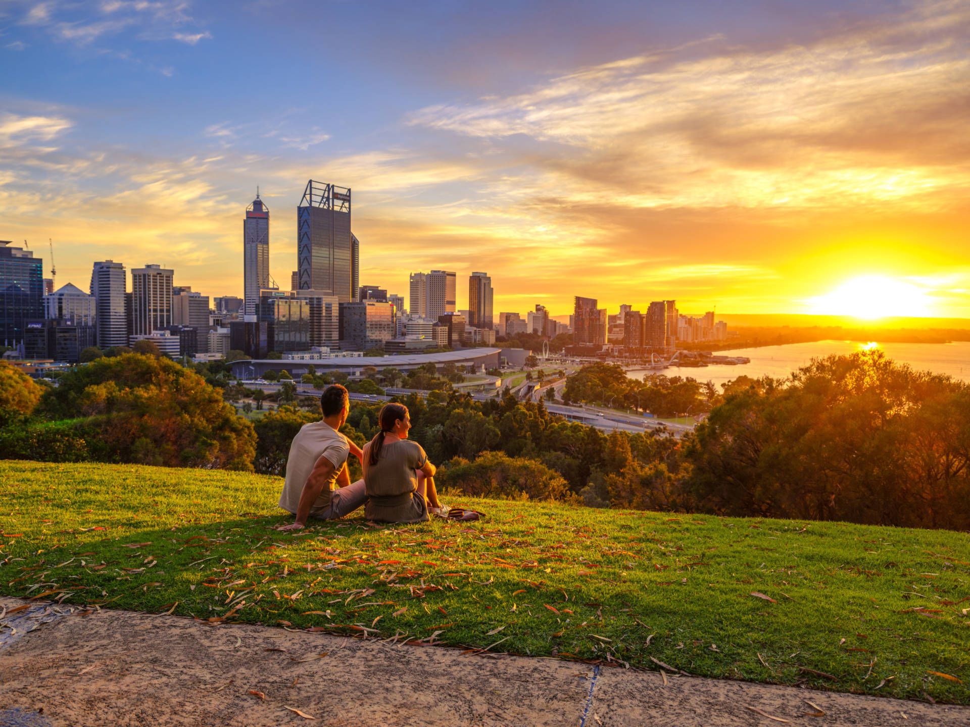 Perth Qld The Inner-City Park in Perth That Outscales Central Park - Aus Weekend ...