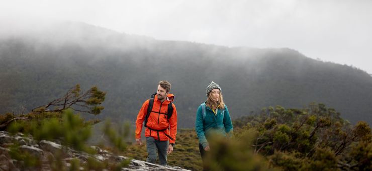 What to Pack for the Cradle Mountain Summit Hike